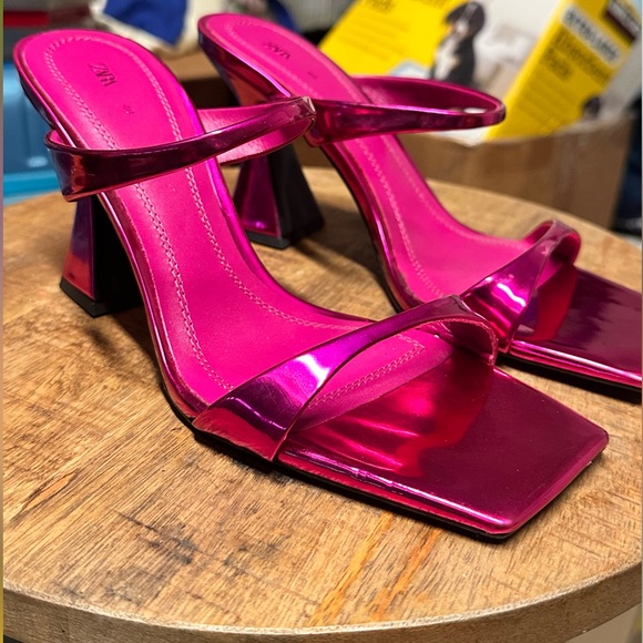 Zara Metallic Chrome Pink Heels - Picture 2 of 5